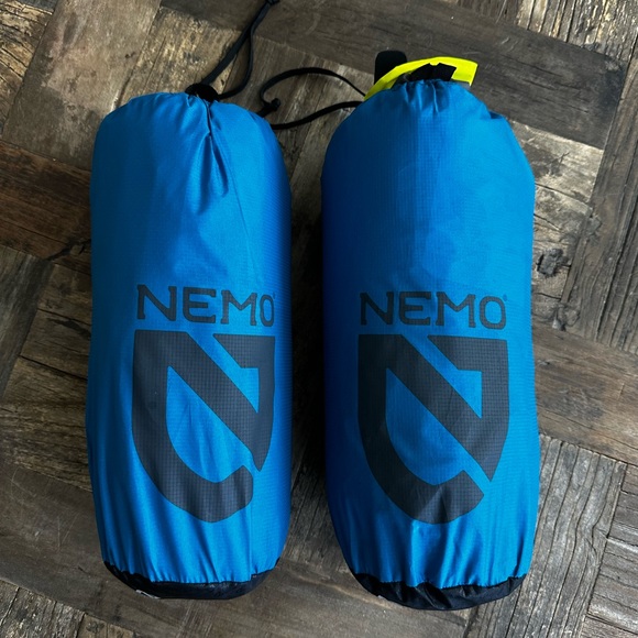 NEMO Quasar 3D Insulated Air Sleeping Pad for Camping - Picture 1 of 2
